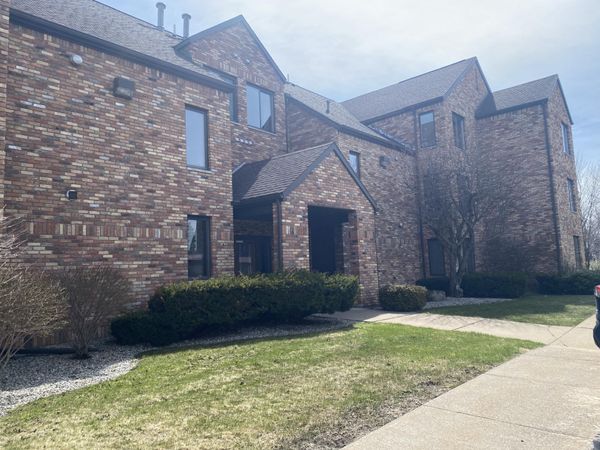 111 Apt 10 Waterfront PL, Sault Ste Marie, MI 49783