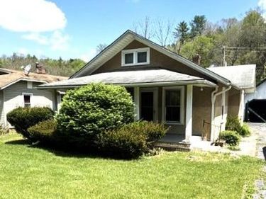 3535 Midland Trl , Covington, VA 24426