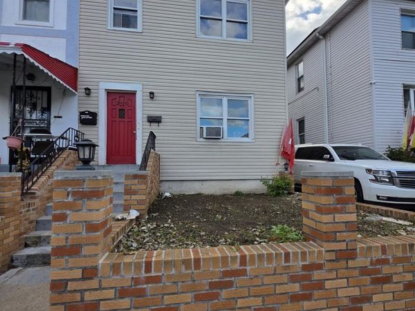 2515 Holland Avenue , Bronx, NY 10467