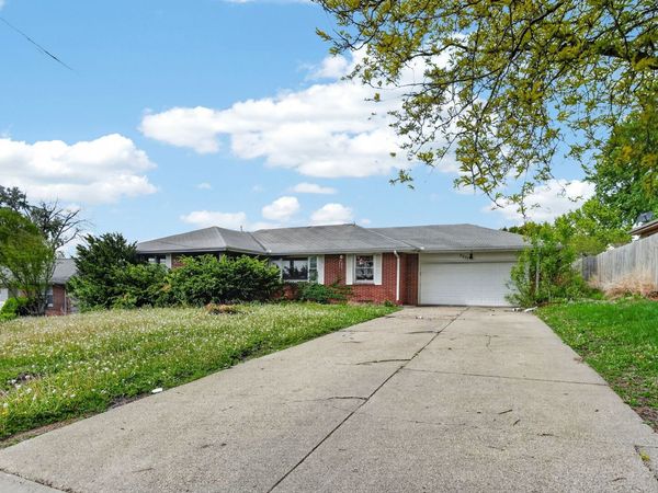 7037 Wilshire Boulevard, Windsor Heights, IA 50324