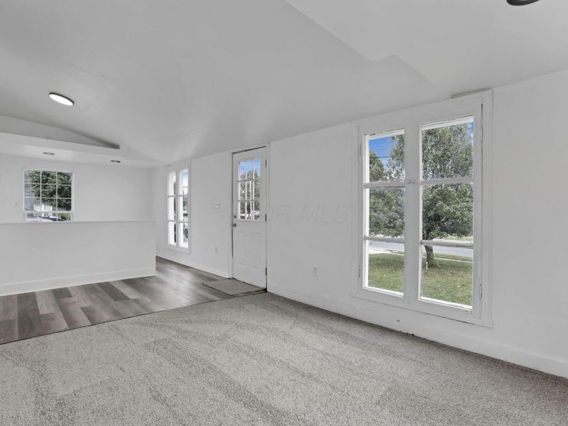 91 Robinwood Avenue, Columbus, OH 43213 Photo 7