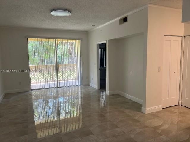 18326 NW 68th Ave, Unit F, Hialeah, FL 33015 Photo
