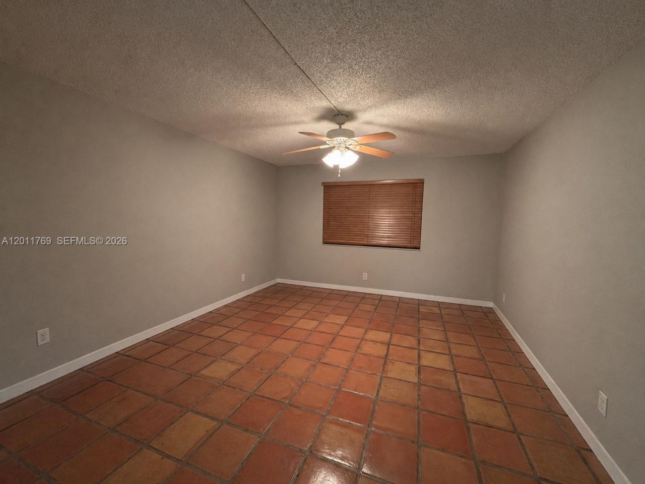 286 Racquet Club Rd , Unit 204, Weston, FL 33326 Photo