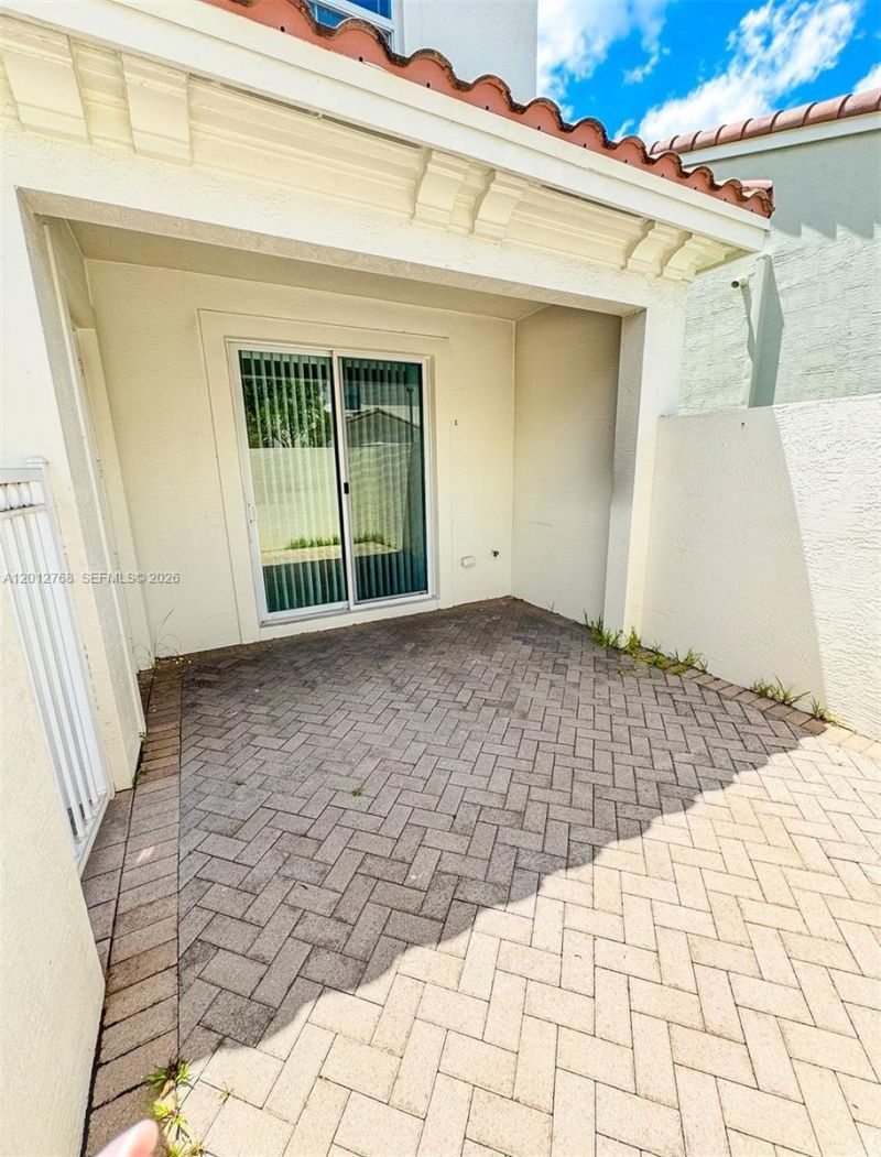 3210 NW 126th Avenue , Unit 3210, Sunrise, FL 33323 Photo
