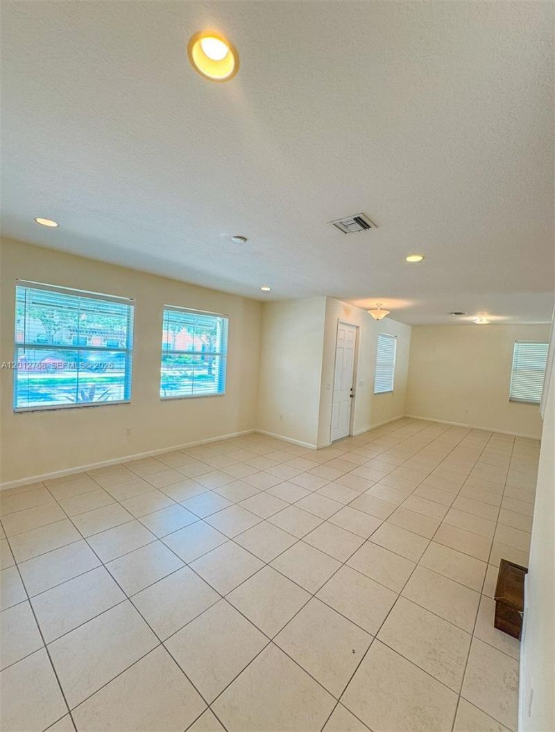 3210 NW 126th Avenue , Unit 3210, Sunrise, FL 33323 Photo