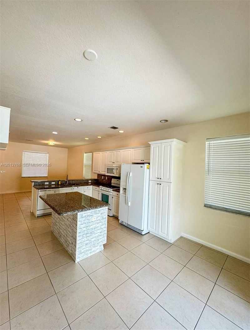 3210 NW 126th Avenue , Unit 3210, Sunrise, FL 33323 Photo
