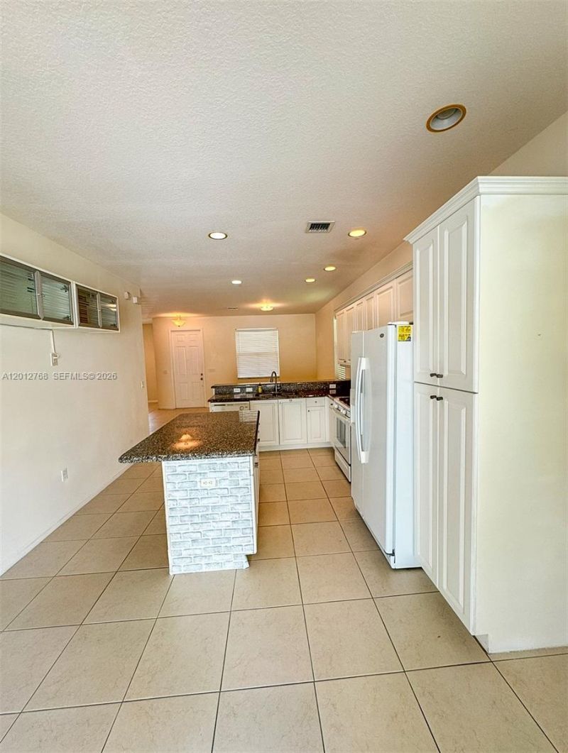 3210 NW 126th Avenue , Unit 3210, Sunrise, FL 33323 Photo