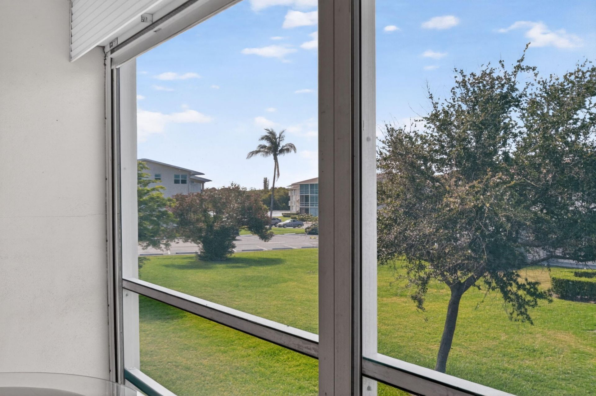 600 Horizon W, Unit 207, Boynton Beach, FL 33435 Photo