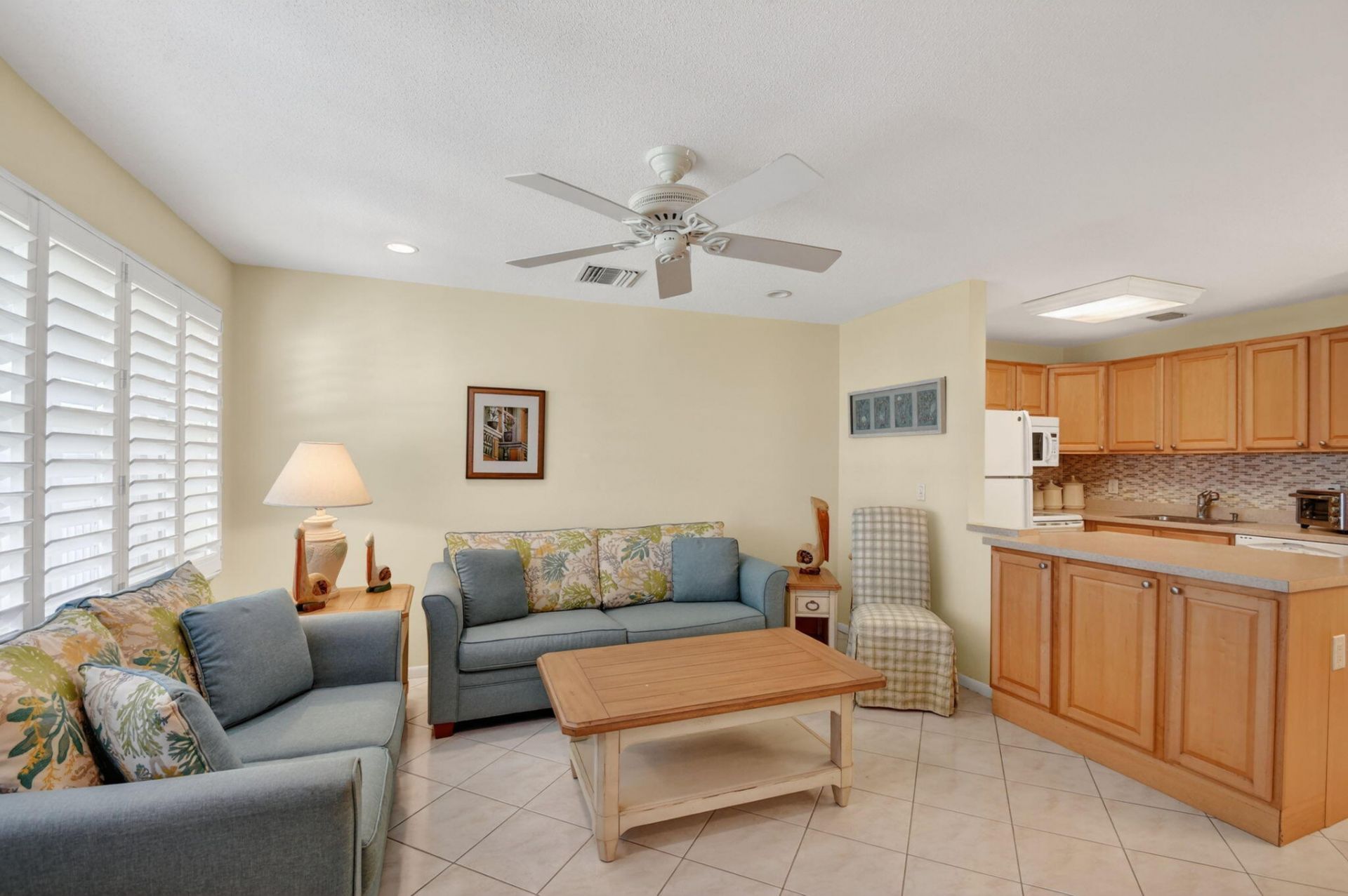 600 Horizon W, Unit 207, Boynton Beach, FL 33435 Photo