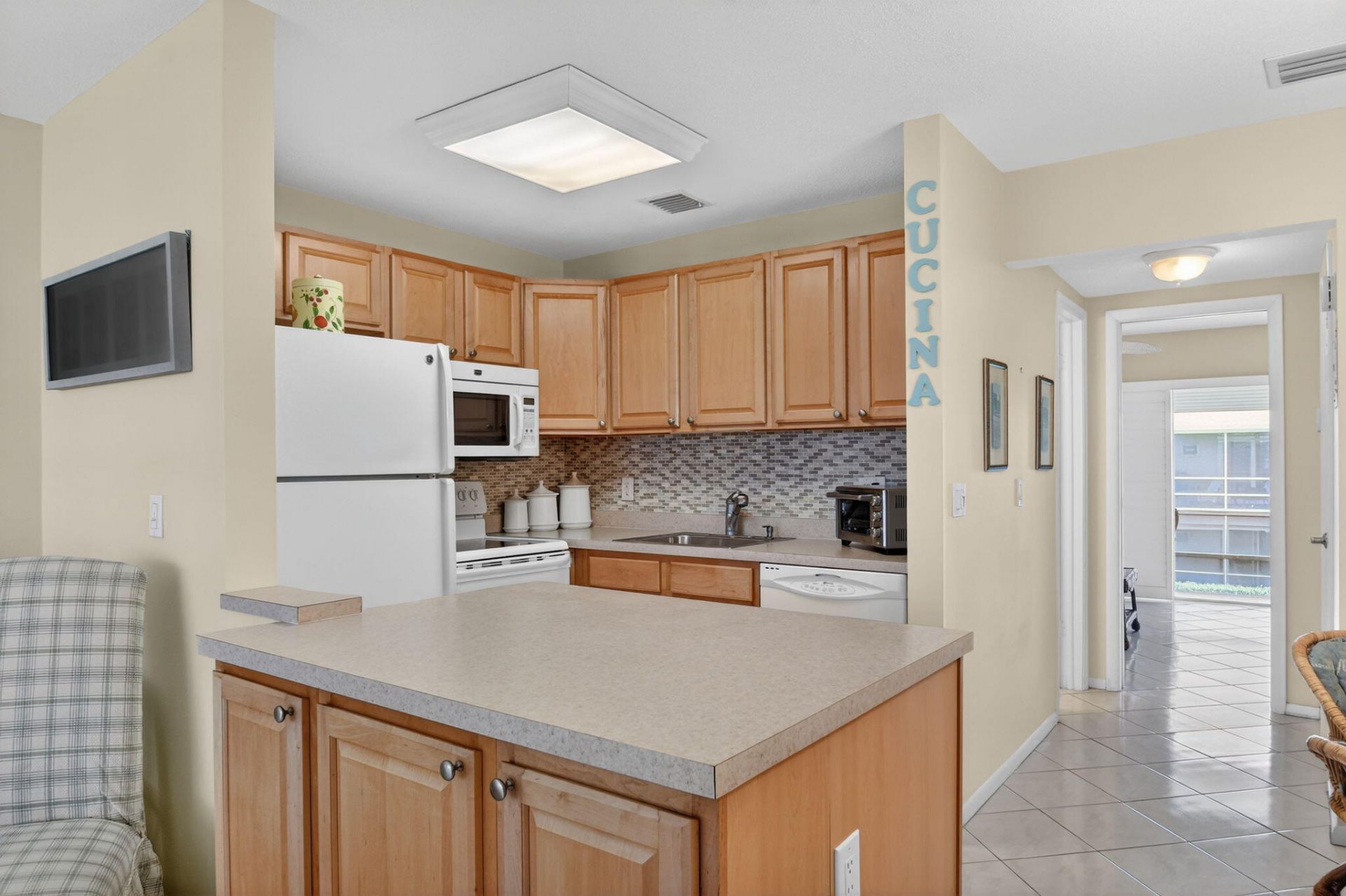 600 Horizon W, Unit 207, Boynton Beach, FL 33435 Photo