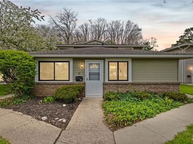 45 Milrace Drive, East Rochester, NY 14445