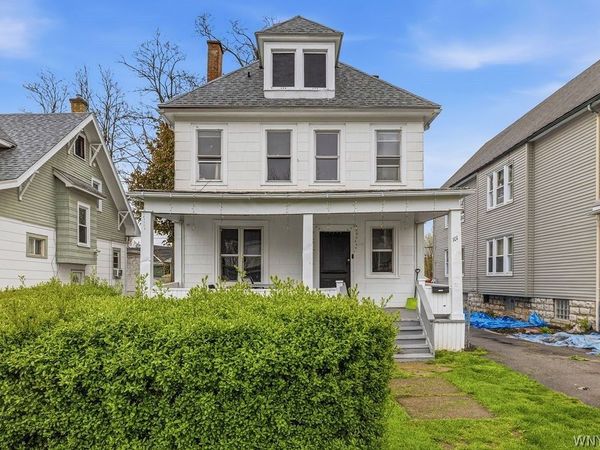 101 Englewood Avenue , Buffalo, NY 14214