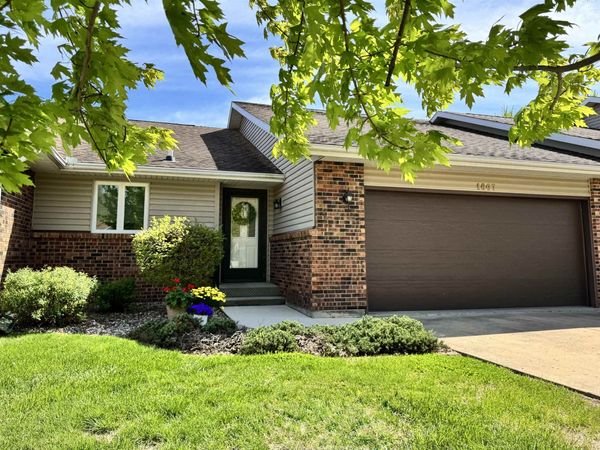 1807 Sierra Court, FREEPORT, IL 61032