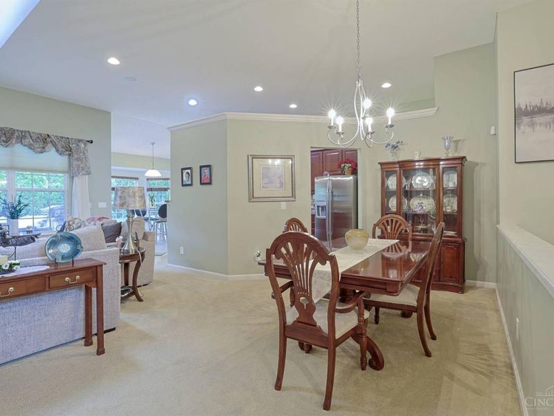 5252 Venetian Way, Hamilton Twp, OH 45152 Photo 12