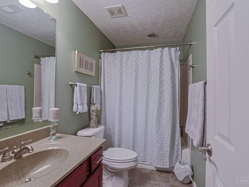 5252 Venetian Way, Hamilton Twp, OH 45152 Photo 31