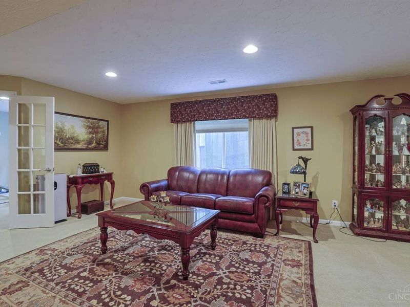 5252 Venetian Way, Hamilton Twp, OH 45152 Photo 33