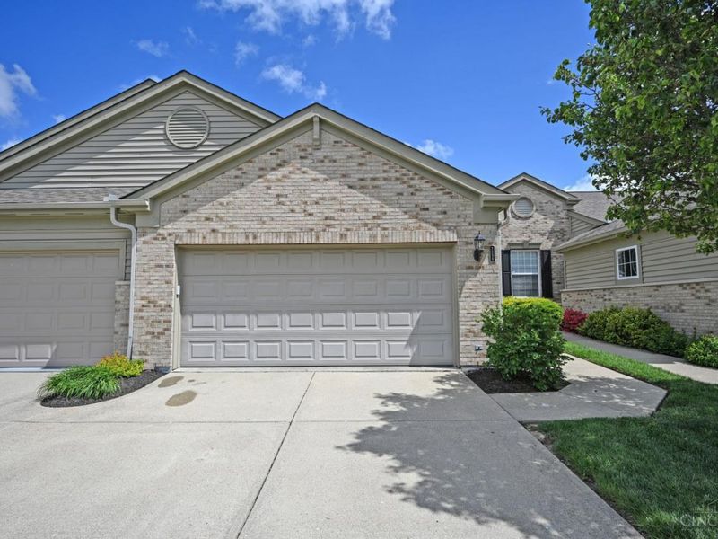 7398 Red Oak Court, Mason, OH 45040 Photo 1