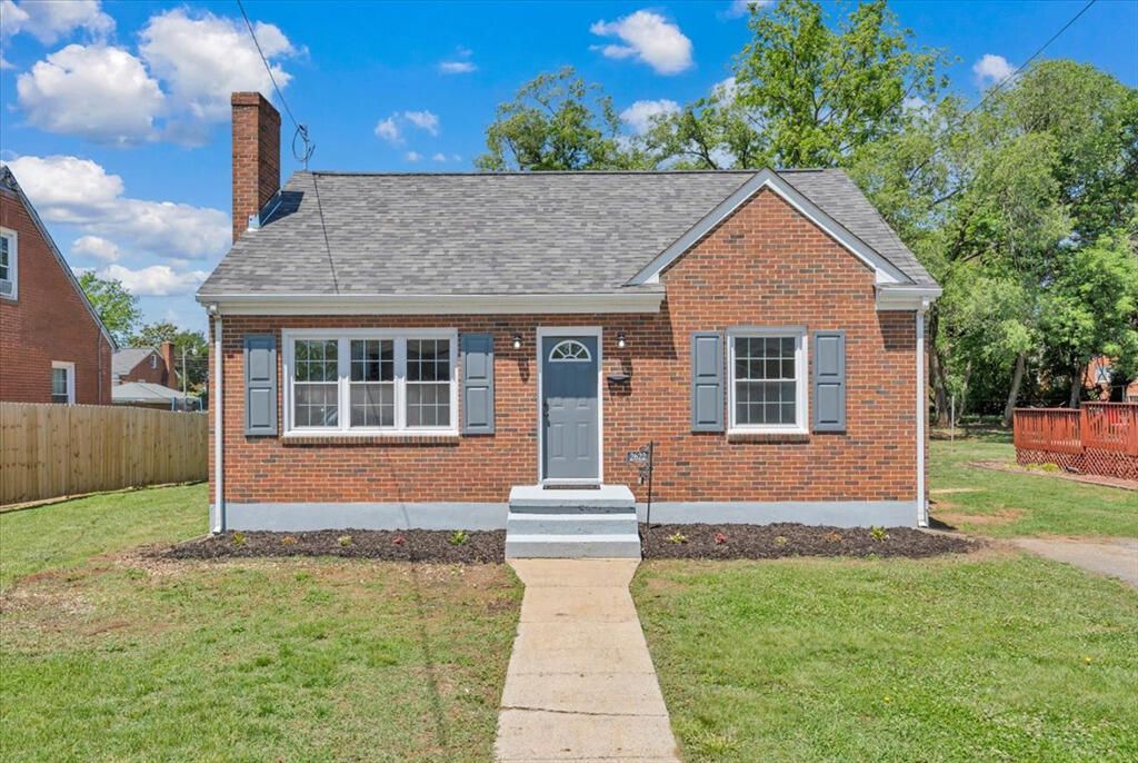 2622 Bowman St Nw, Roanoke, VA 24012 Main Photo