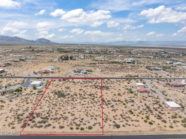 X1 N 507th Road, Unit -, Aguila, AZ 85320