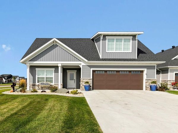 5716 Wildflower Drive S, Fargo, ND 58104