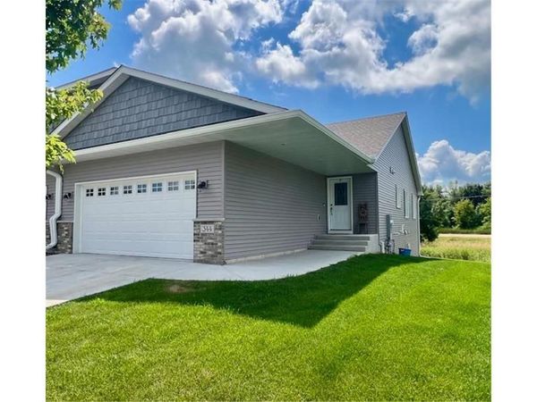 344 2nd Street NW, Mayer, MN 55360