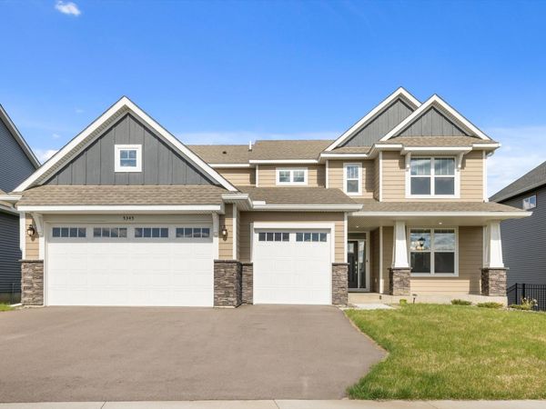 5345 Chapin Lane, Woodbury, MN 55129