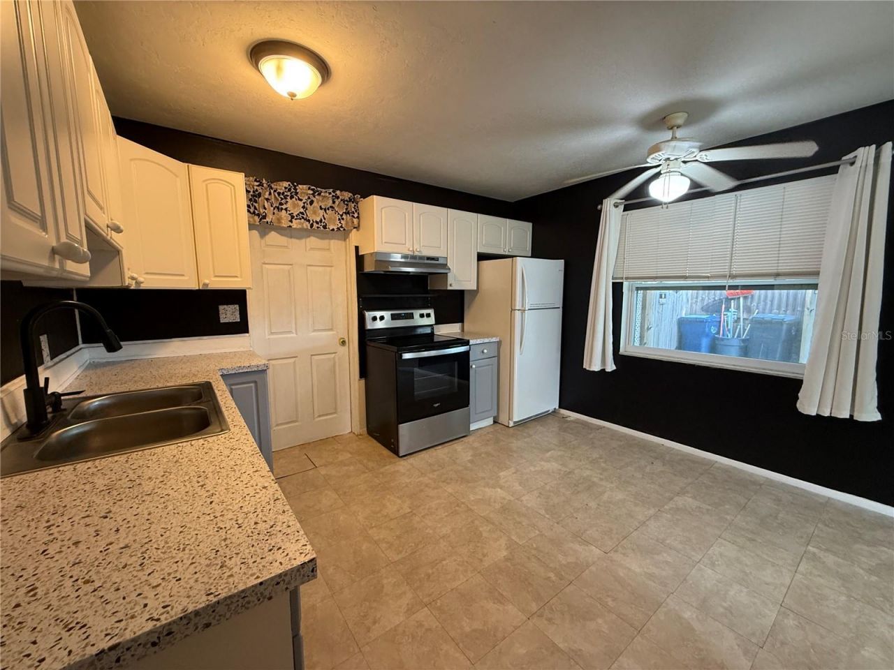 2402 9th Street E, Bradenton, FL 34208 Photo