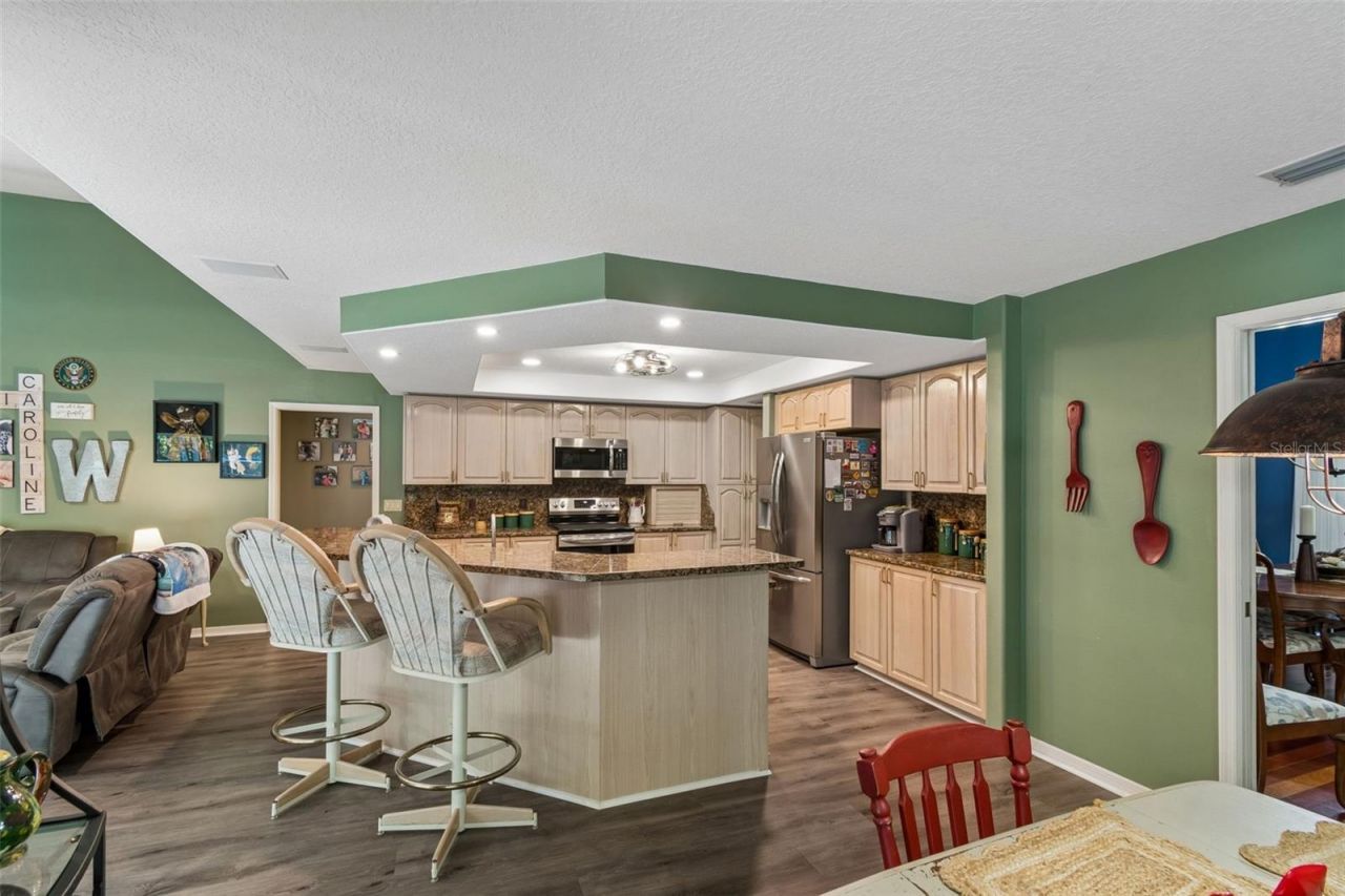 1661 Woodridge Court, Lutz, FL 33559 Photo
