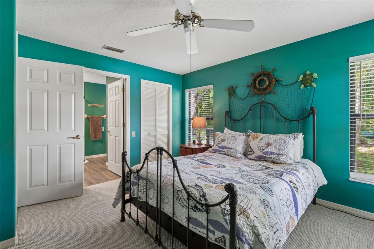 1661 Woodridge Court, Lutz, FL 33559 Photo