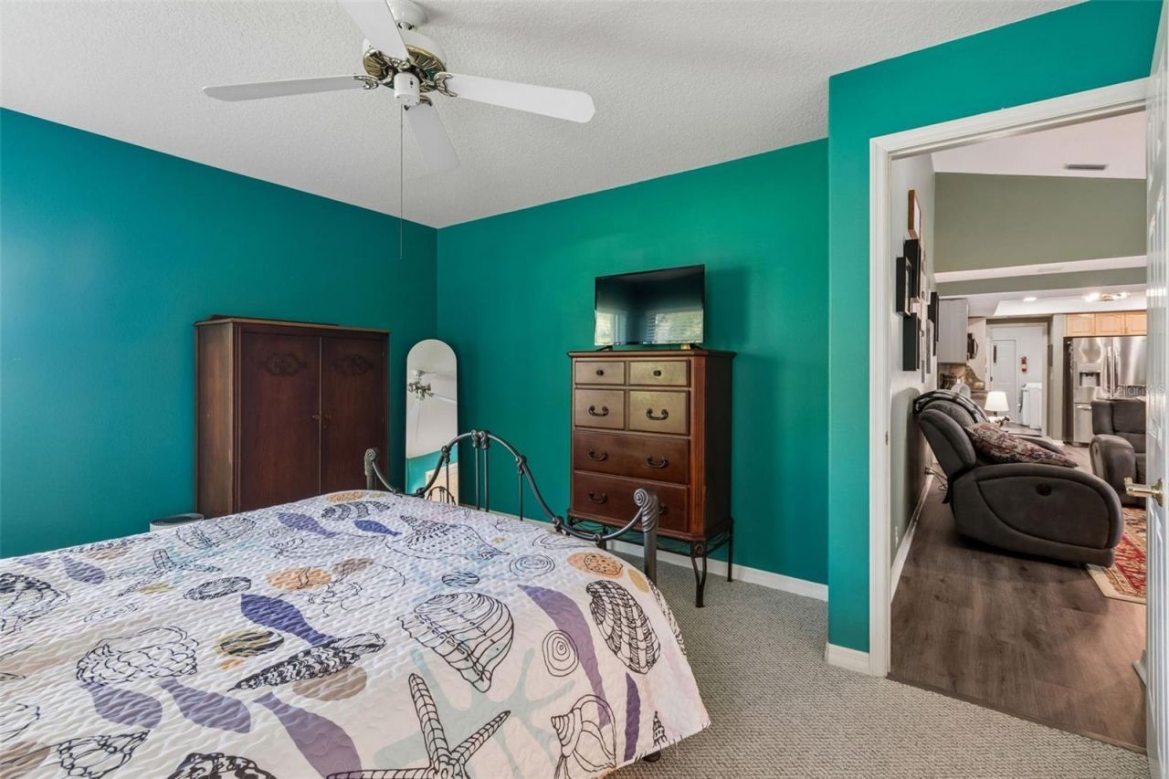 1661 Woodridge Court, Lutz, FL 33559 Photo