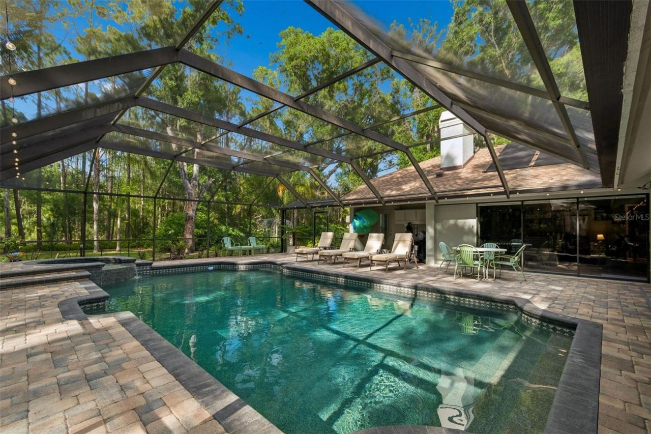 1661 Woodridge Court, Lutz, FL 33559 Photo