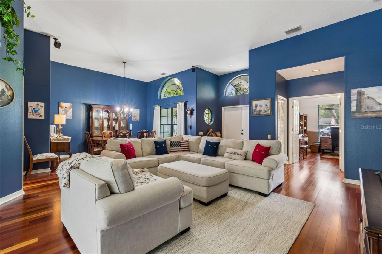1661 Woodridge Court, Lutz, FL 33559 Photo