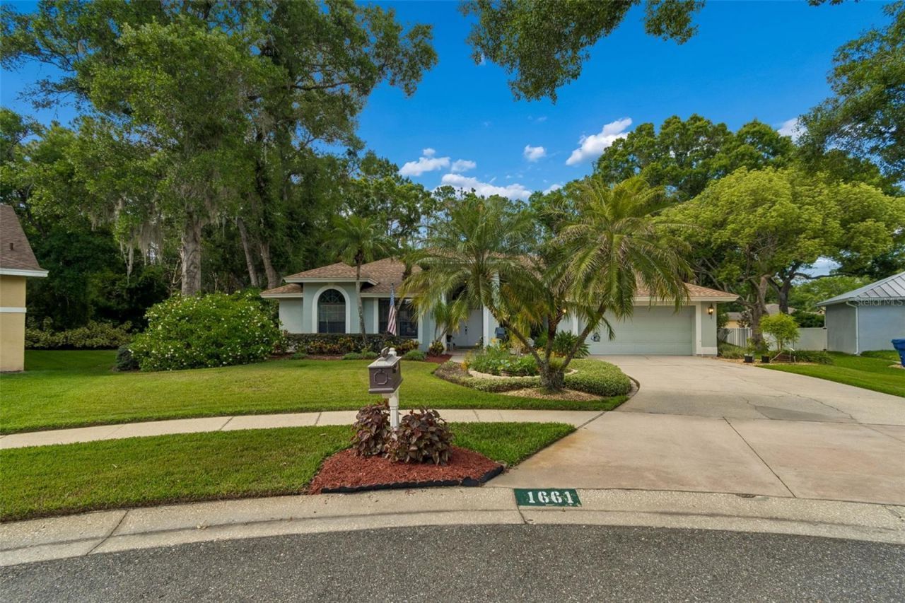 1661 Woodridge Court, Lutz, FL 33559 Photo