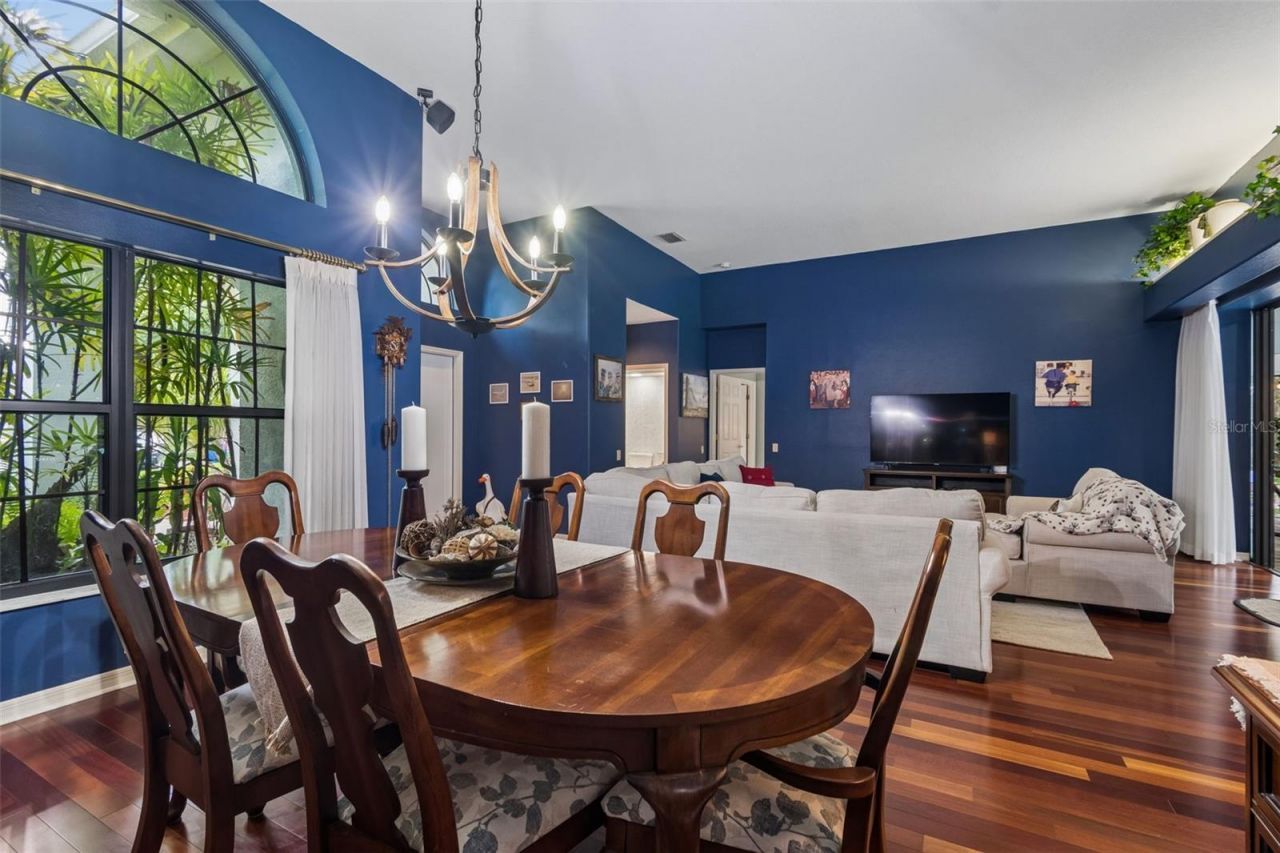 1661 Woodridge Court, Lutz, FL 33559 Photo