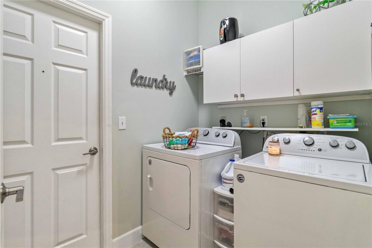 3724 71st Terrace E, Sarasota, FL 34243 Photo