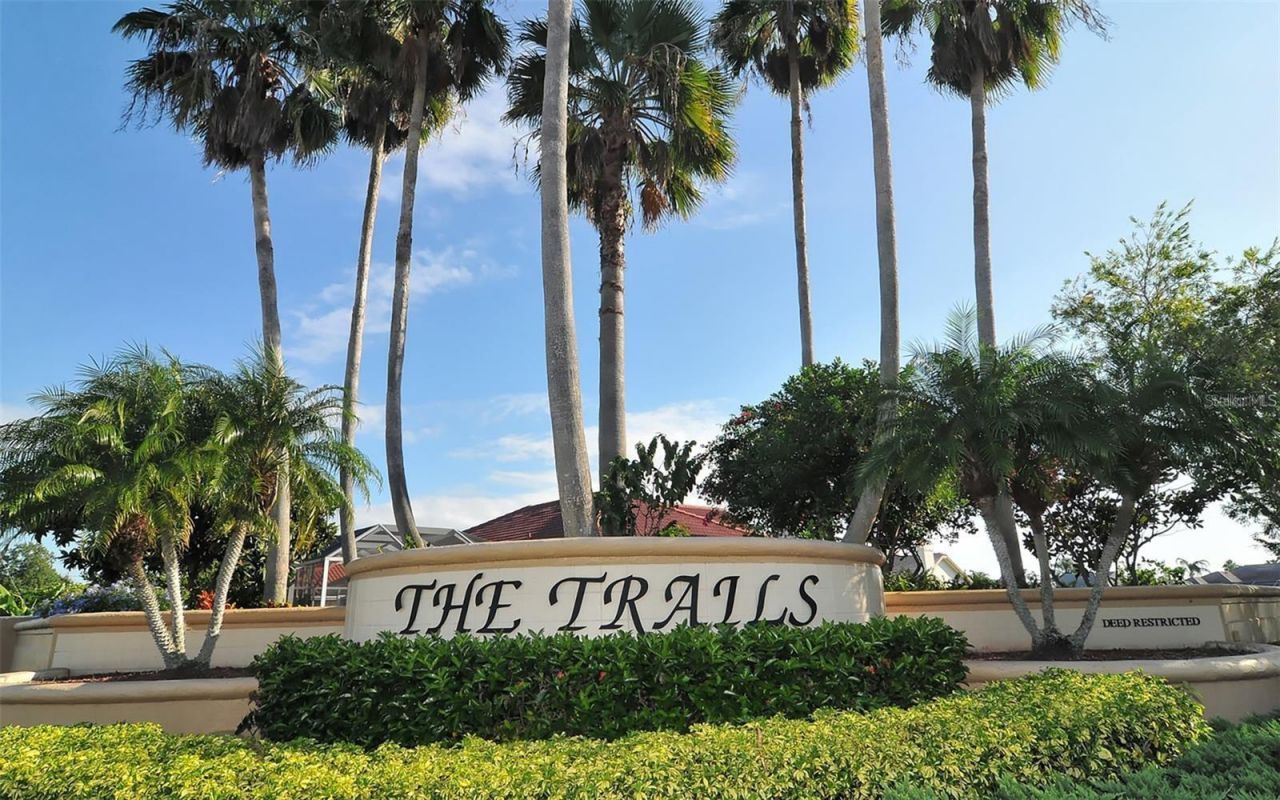 3724 71st Terrace E, Sarasota, FL 34243 Photo