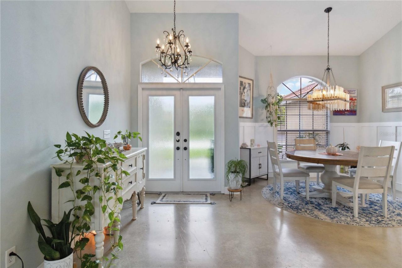 3724 71st Terrace E, Sarasota, FL 34243 Photo