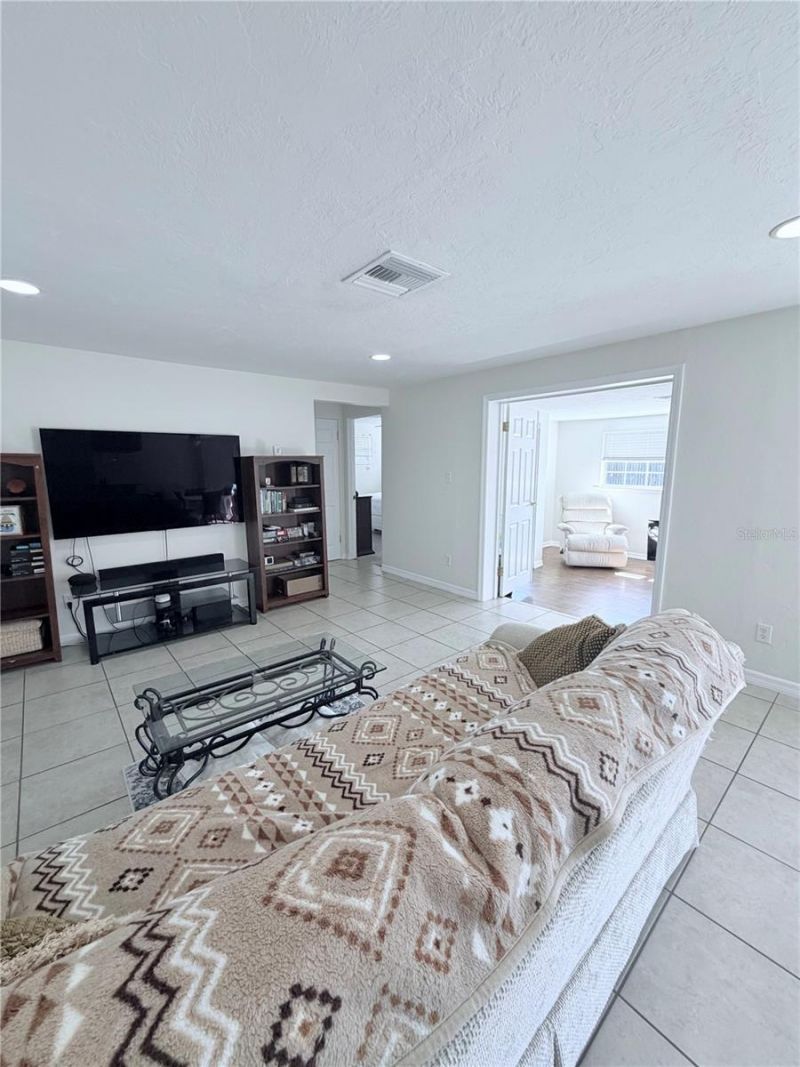 3219 Cambridge Drive, Sarasota, FL 34232 Photo