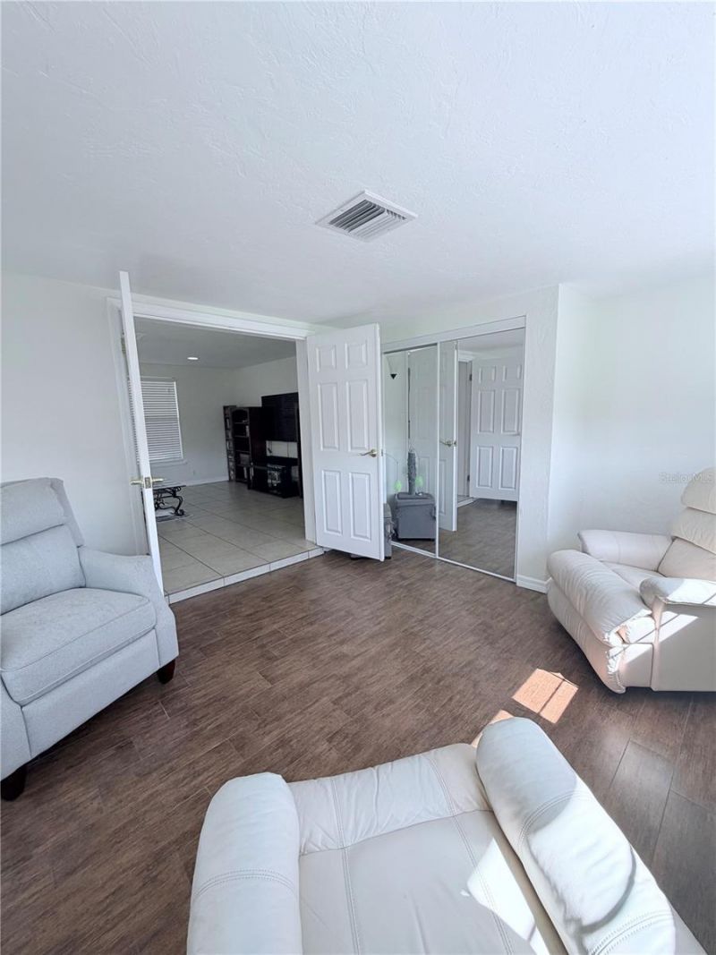 3219 Cambridge Drive, Sarasota, FL 34232 Photo