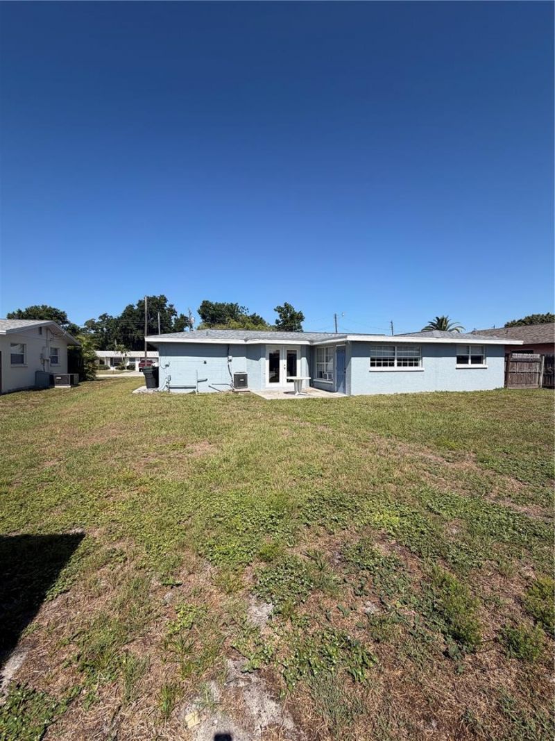 3219 Cambridge Drive, Sarasota, FL 34232 Photo