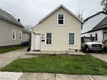 4572 Niessen Court, Cleveland, OH 44109