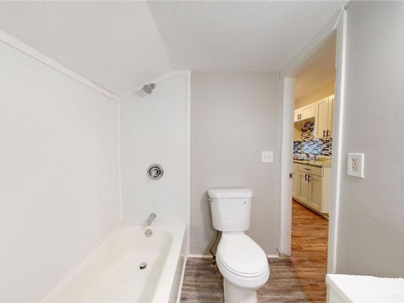 4572 Niessen Court, Cleveland, OH 44109 Photo 20
