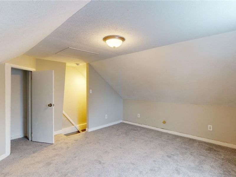 4572 Niessen Court, Cleveland, OH 44109 Photo 26