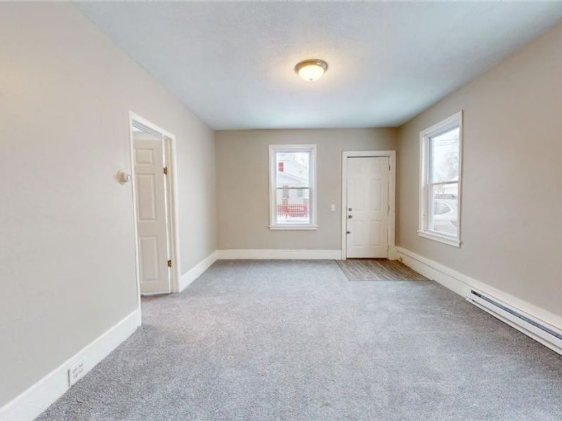 4572 Niessen Court, Cleveland, OH 44109 Photo 7
