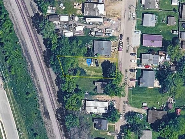 441 Hedges Street , Ashville, OH 43103