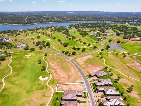 2400 Kahala Sunset DR, Spicewood, TX 78669