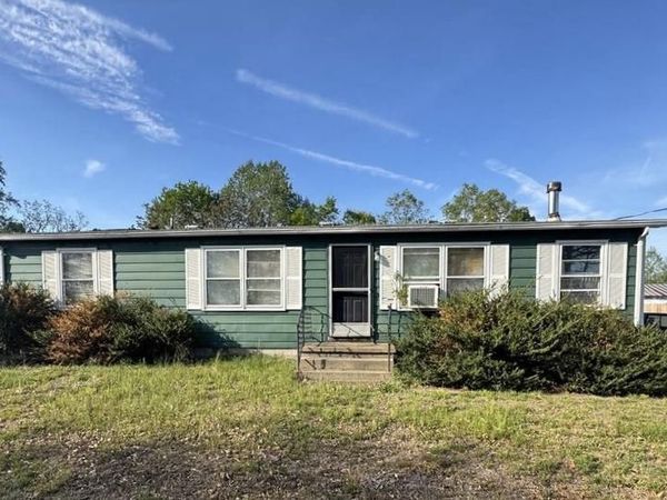 4309 STEWART ROAD, JARRATT, VA 23867
