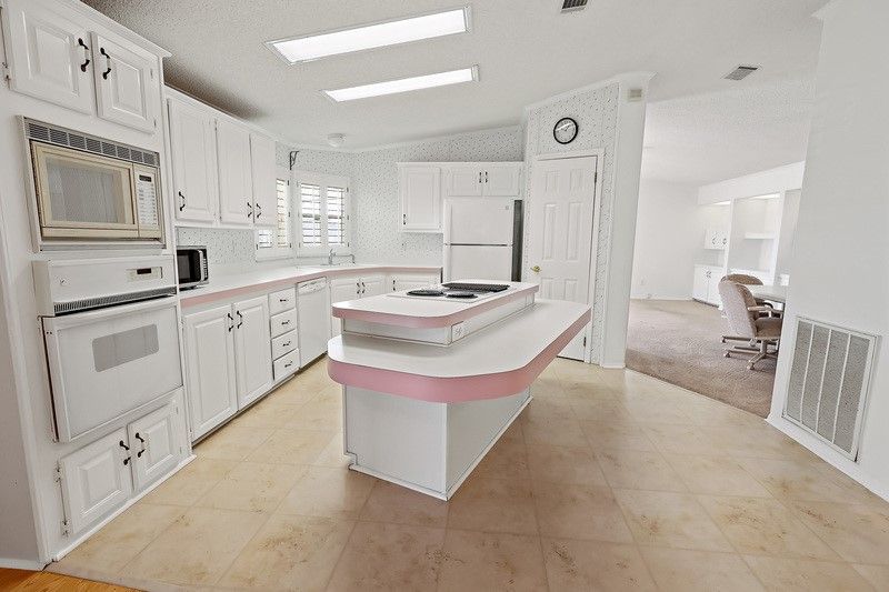 1105 Navajo Drive, Sebastian, FL 32976 Photo