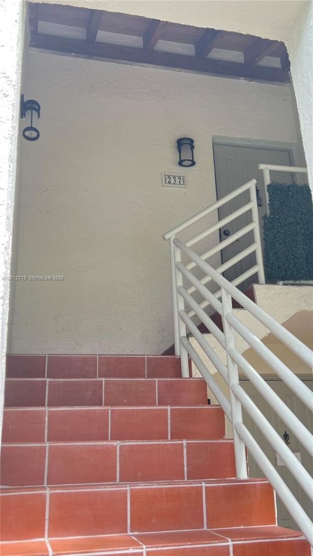 3578 Magellan Cir, Unit 237-3, Aventura, FL 33180 Photo