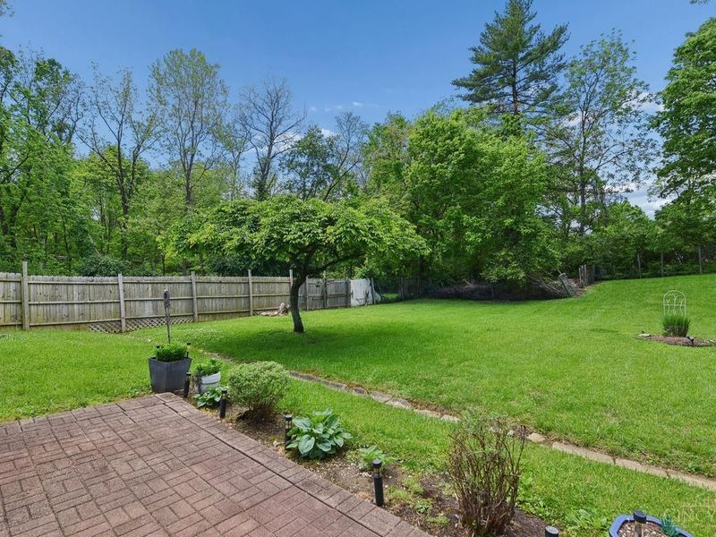 9613 Kosta Drive, Springfield Twp., OH 45231 Photo 38
